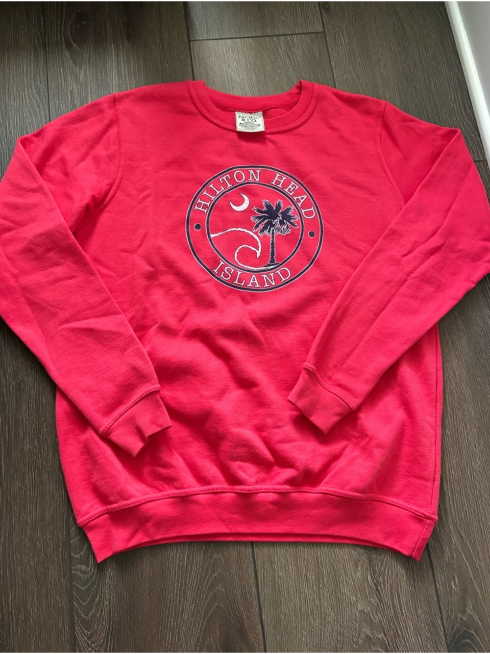 NWOT hilton head crewneck sweatshirt